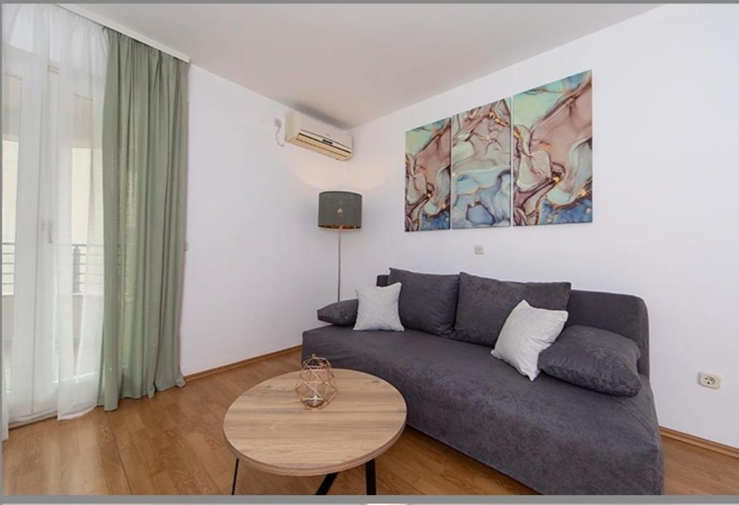 Ivmalu Apartments Tucepi Ngoại thất bức ảnh